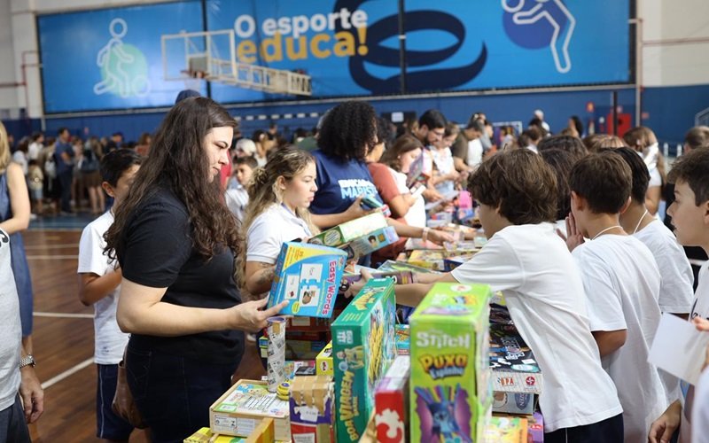 Colégio arrecada R$ 23 mil para entidade do Guará II