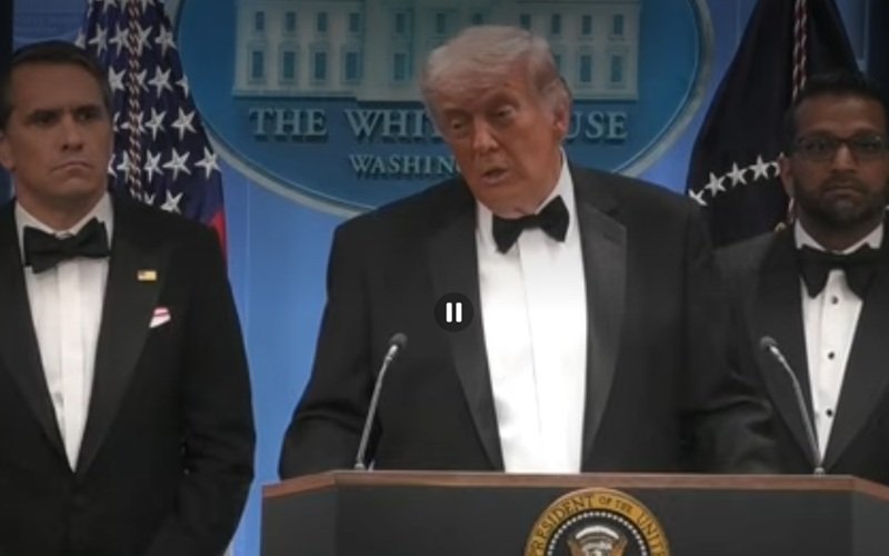 Atirador usava arma longa. Trump disse ouviu um barulho