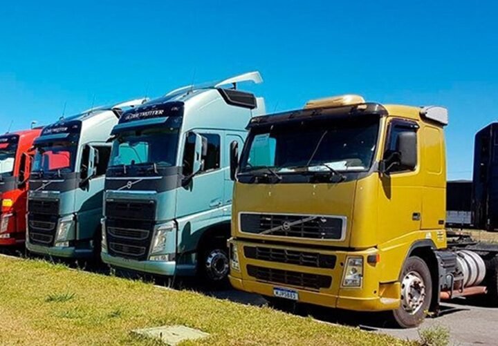 Aberto prazo para financiar ônibus e caminhões