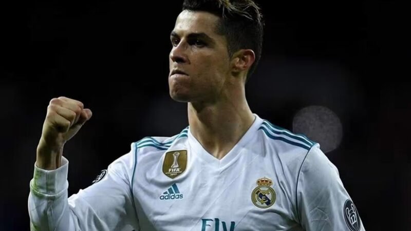 Cristiano Ronaldo agora é sócio da CazéTV