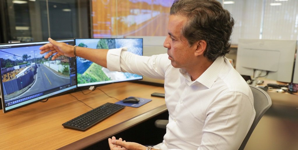 Agenor Neto é empresário e as câmaras da sua empresa foram integradas ao serviço de câmaras de segurança que tem 2,4 mil unidades/Tony Oliveira/Agência Brasília