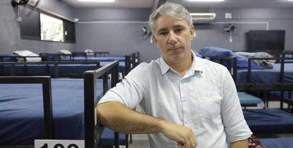 Alex Damasceno, que foi acolhido no Hotel Social, e que fez 21 mil atendimentos nos primeiros meses deste ano/Matheus Borges/Agência Brasília