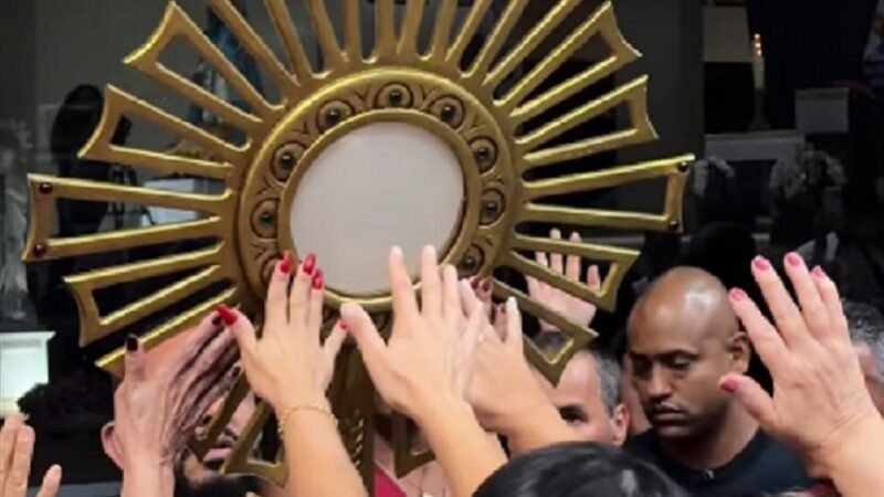 Festa de Pentecostes começa hoje no Taguaparque
