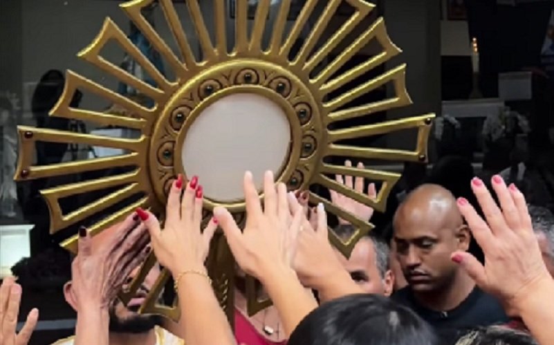Festa de Pentecostes começa hoje no Taguaparque