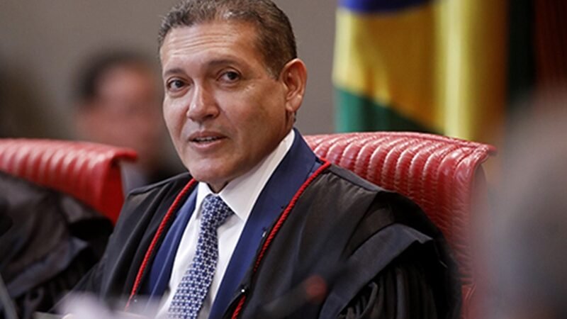 Nunes Marques assumiu a presidência do TSE