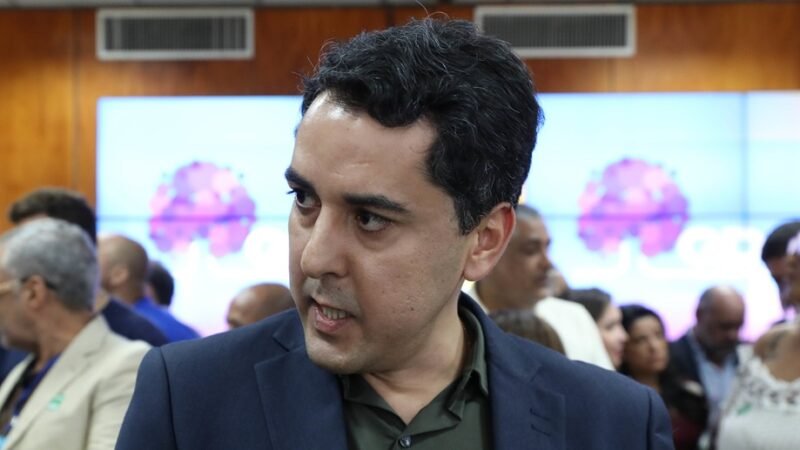 Juracy Lacerda, secretário da Saúde, no ato que anunciou mil vagas para cirurgias ginecológicas na rede pública do DF/Paulo H. Carvalho/Agência Brasília