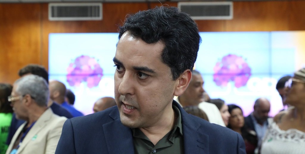 Juracy Lacerda, secretário da Saúde, no ato que anunciou mil vagas para cirurgias ginecológicas na rede pública do DF/Paulo H. Carvalho/Agência Brasília