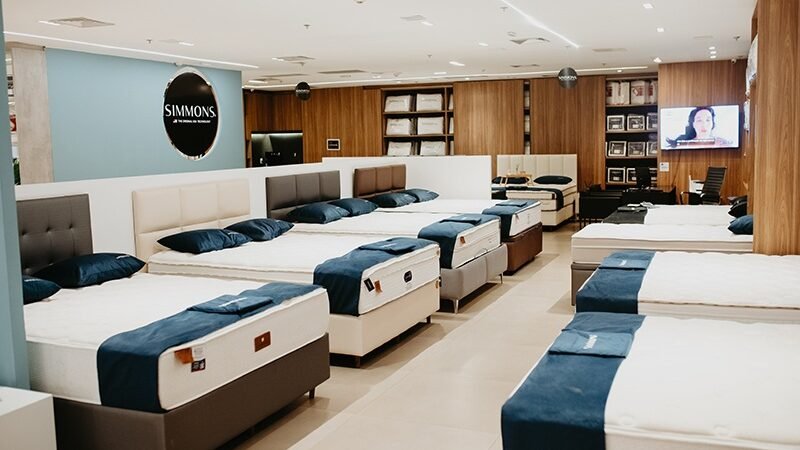 Empresa de colchões inaugura novo showroom conceito