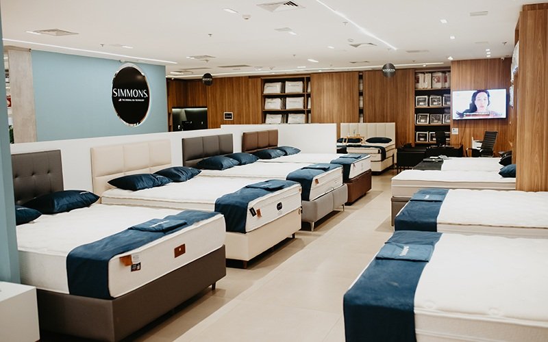Empresa de colchões inaugura novo showroom conceito