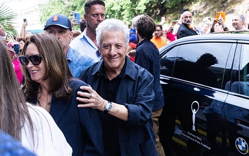 Evento da República Tcheca homenageia Dustin Hoffmann