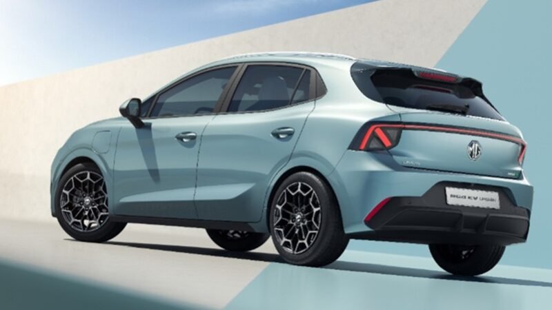 Montadora lança hatchback elétrico MG4 Urban