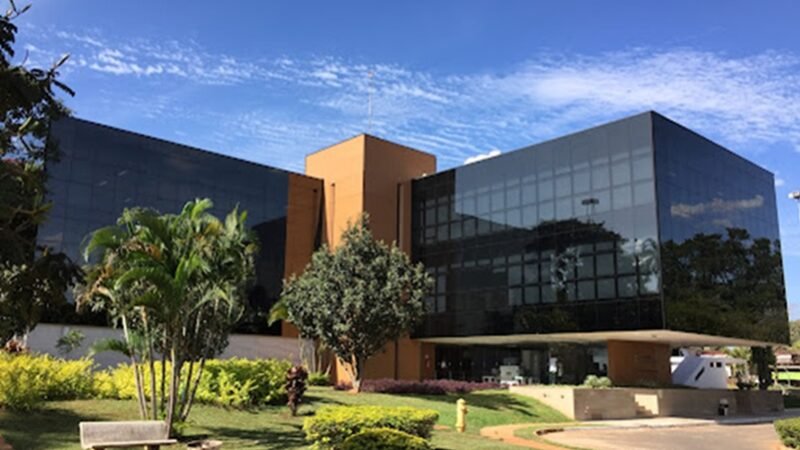 Ex-secretário e indicado ao Senado são alvos da Polícia Federal
