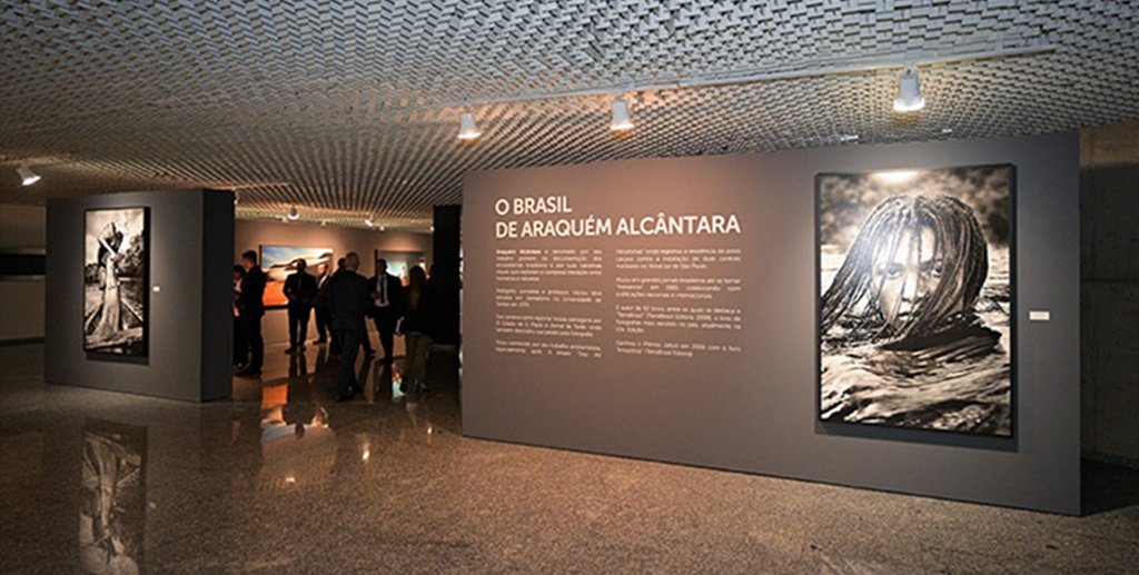 Arte e natureza se mesclam na exposição O Brasil de Araquém Alcântara, no Superior Tribunal de Justiça/Max Rocha/STJ