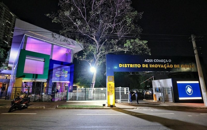 Goiás investe R$ 300 milhões para criar hub de IA