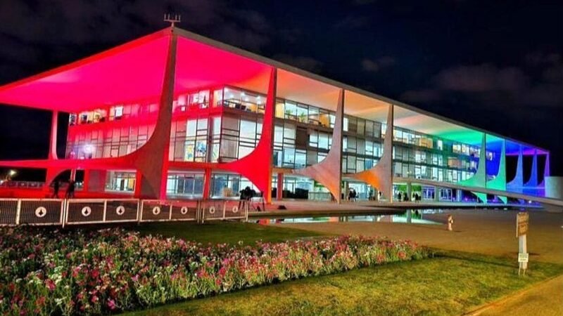 Comunidade LGBTQIAPN+ mira o Congresso