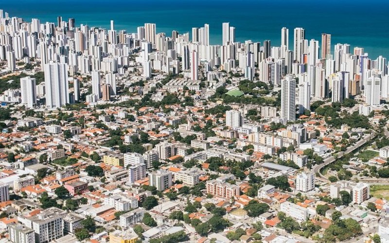Comércio de Pernambuco lidera crescimento com alta de 11%