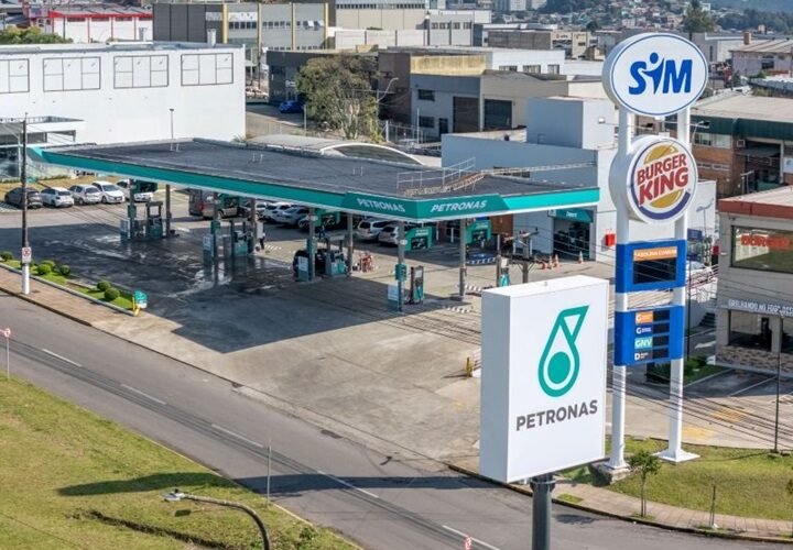 Postos Petronas projeta 300 unidades no Brasil em 2026