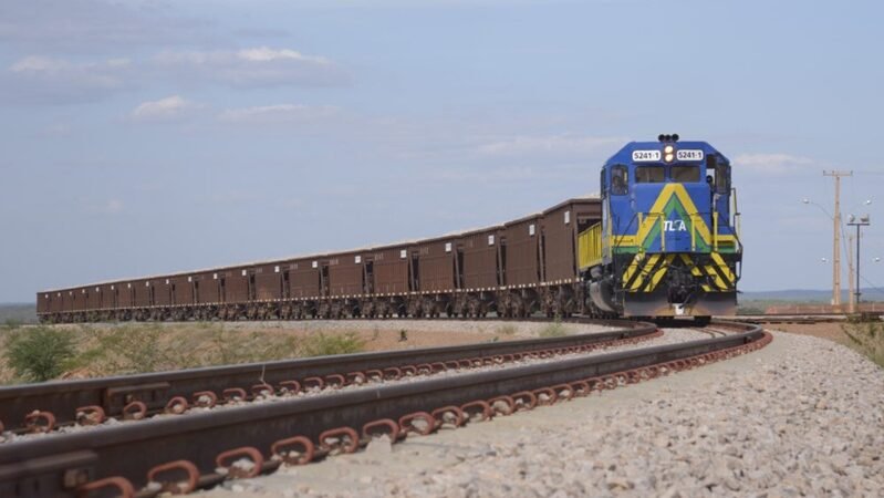 Inaugurado mais um trecho da ferrovia Transnordestina