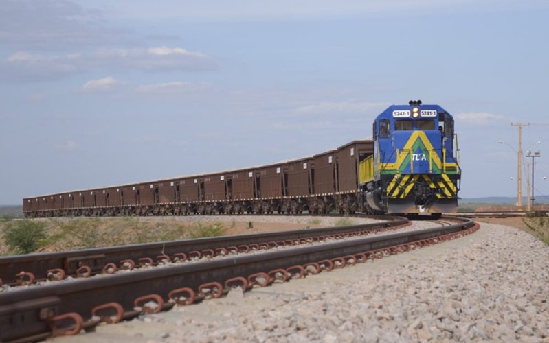 Inaugurado mais um trecho da ferrovia Transnordestina