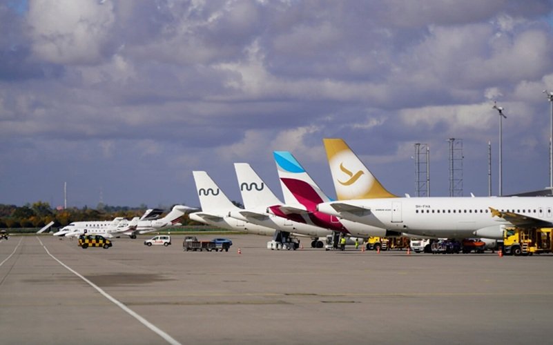 Drone com explosivos suspende voos em aeroporto na Alemanha