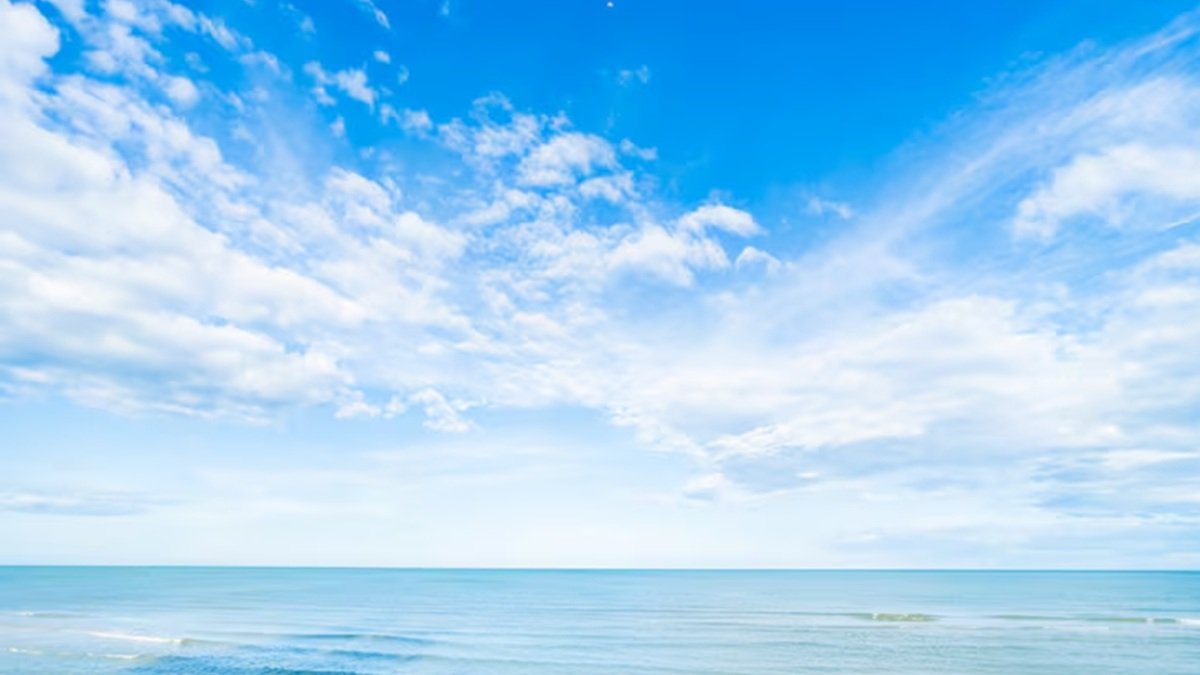 Céu nuvens e mar paisagem Misto Brasil