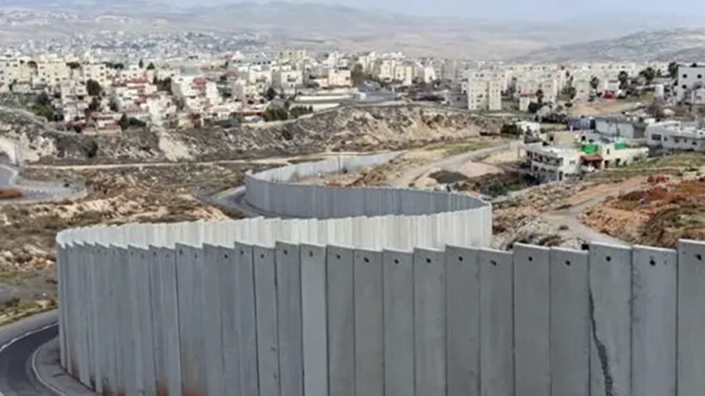 Líderes exigem que Israel suspenda assentamentos na Cisjordânia