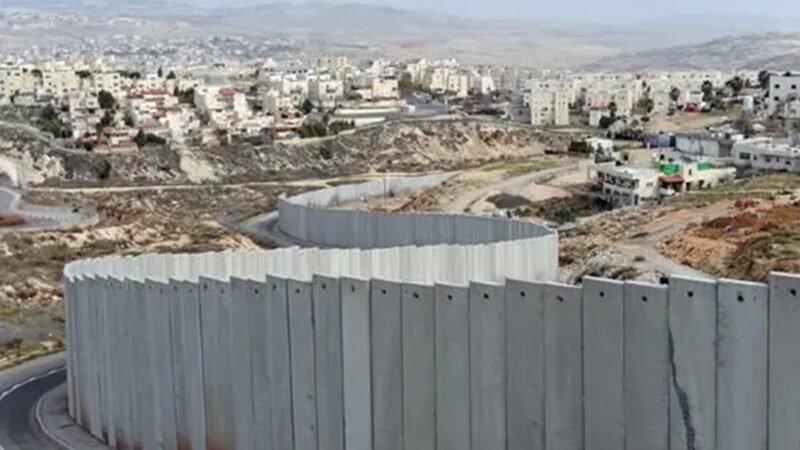 Líderes exigem que Israel suspenda assentamentos na Cisjordânia