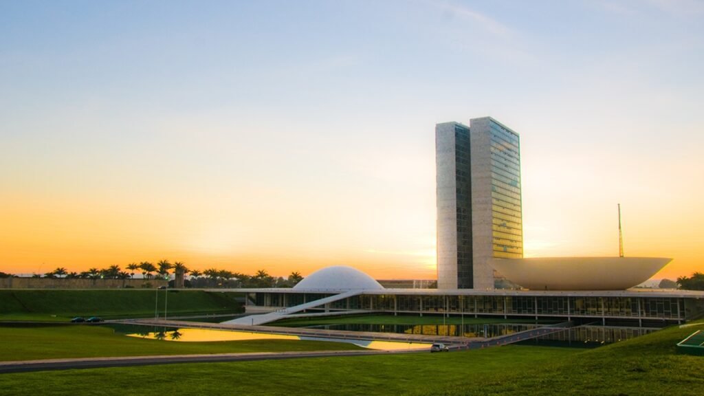 Governo mira nova direção do Congresso em 2027