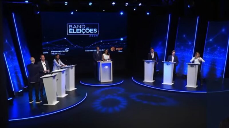 Debate ao governo no DF: ataques e propostas