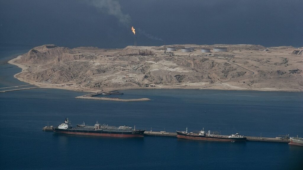 Irá permitiu a passagem de petroleiros iraquianos por Ormuz