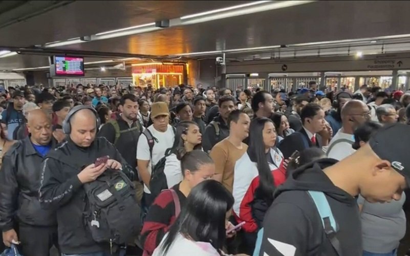 Greve afeta transporte público na grande São Paulo