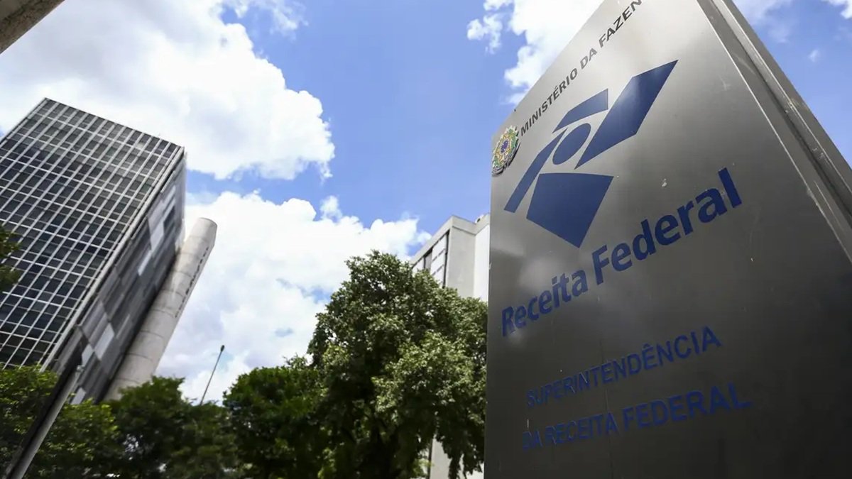 Receita Federal União impostos Misto Brasil