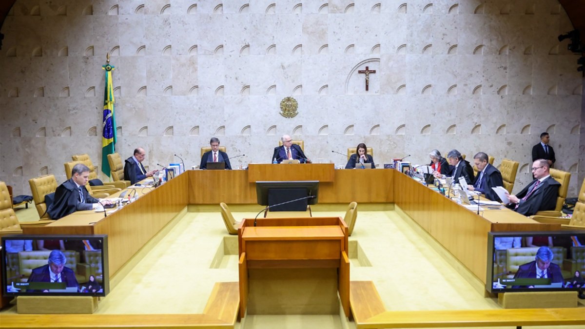 STF plenário Supremo Judiciário ministros Misto Brasil