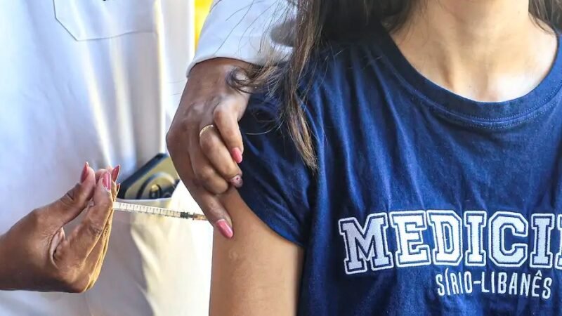 Dia D de Multivacinação atualiza caderneta até 1º de setembro