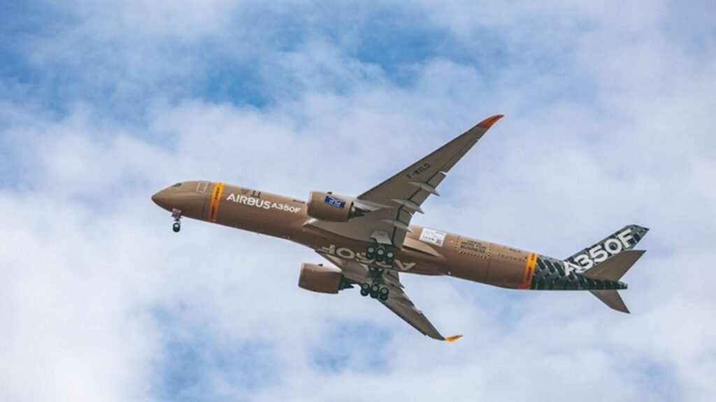 Primeiro cargueiro A350F conclui voo inaugural de teste