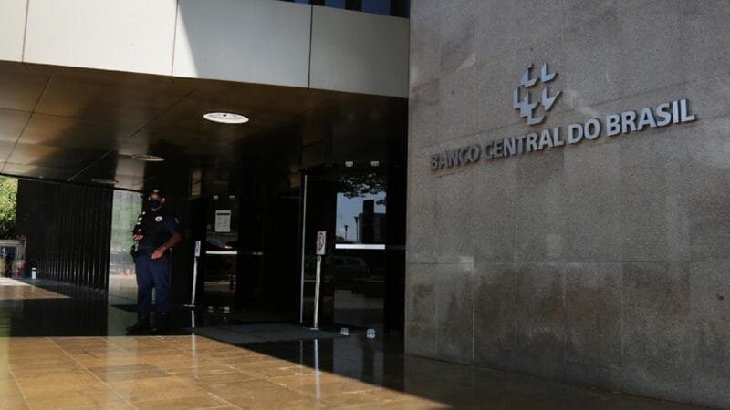 Banco Central cortou a taxa Selic de 14% para 13,75%