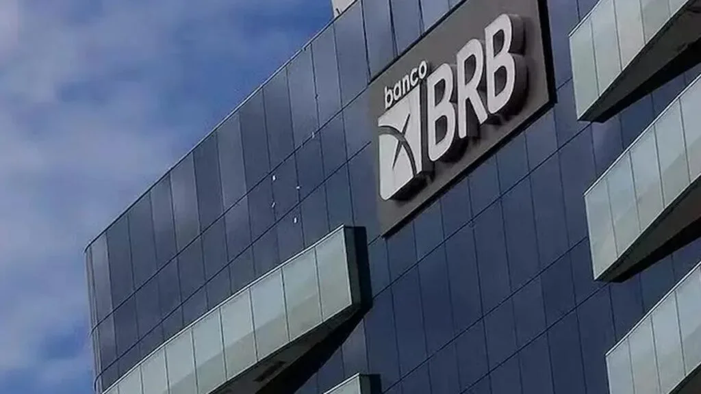 BRB busca alternativas de captação e afasta desestatização