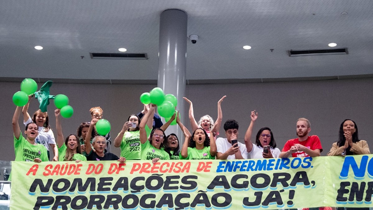 CLDF manifestação enfermeiros Misto Brasil
