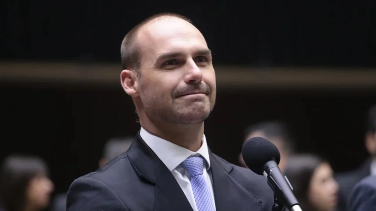 Ex-deputado Eduardo Bolsonaro política Misto Brasil