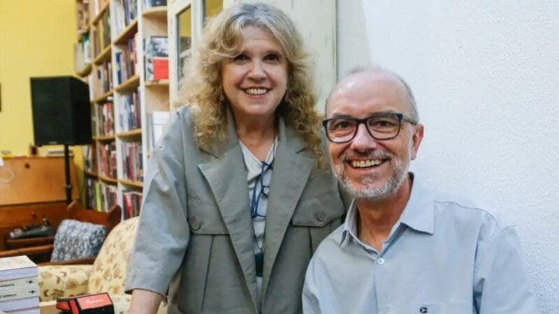 Eduardo Reina e Maria Angélica Ferrasoli, escritores que lançaram o livro “Repressão Sociedade Anônima”, em São Paulo/Paulo Pinto/Agência Brasil