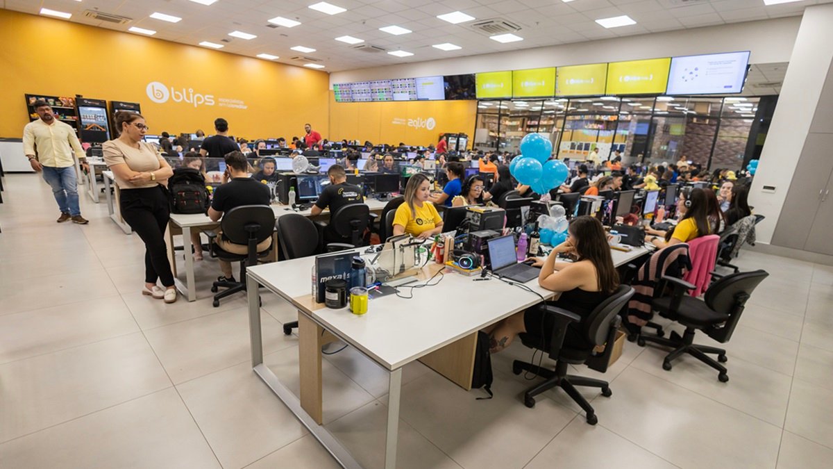 Fintech Finza crédito financiamento Misto Brasil