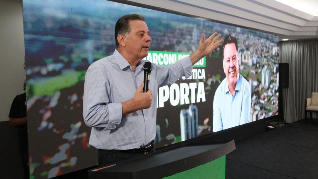 Perillo promete hospital e modelo de transporte para o Entorno