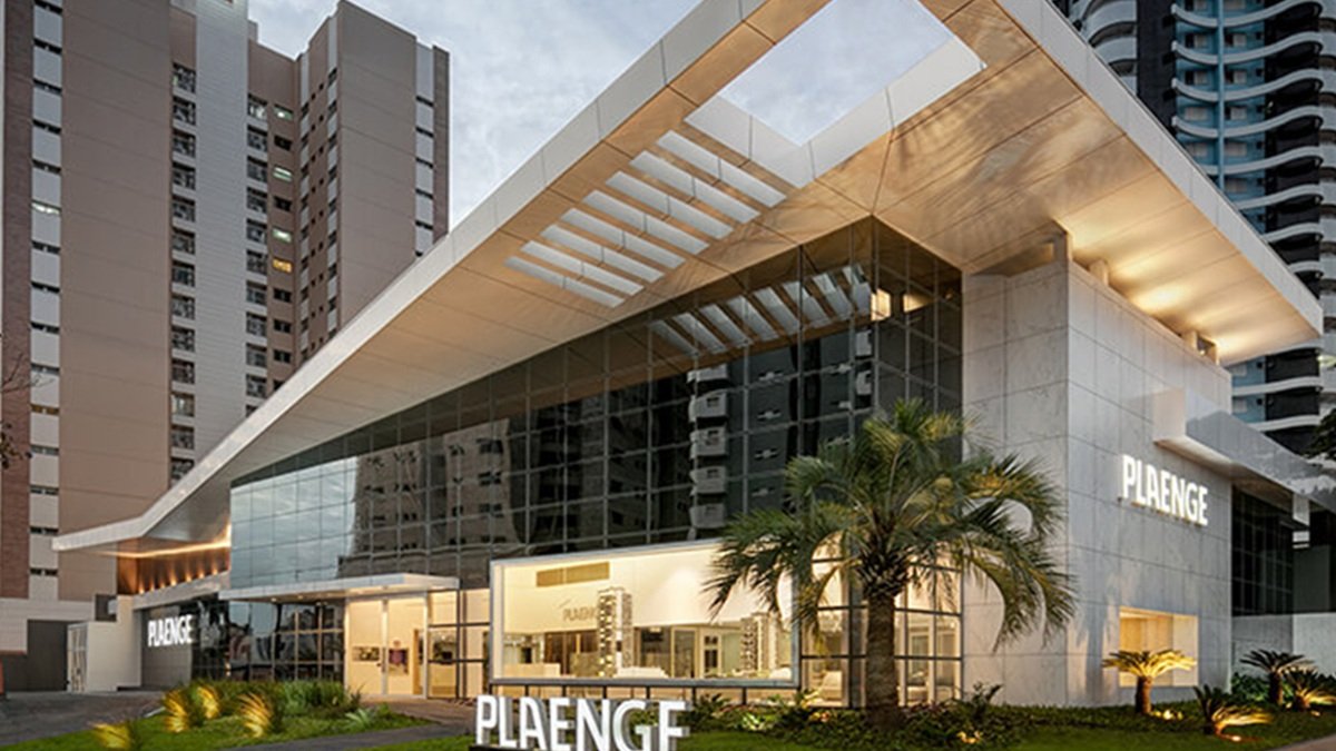 Plaenge construtora comércio Misto Brasil