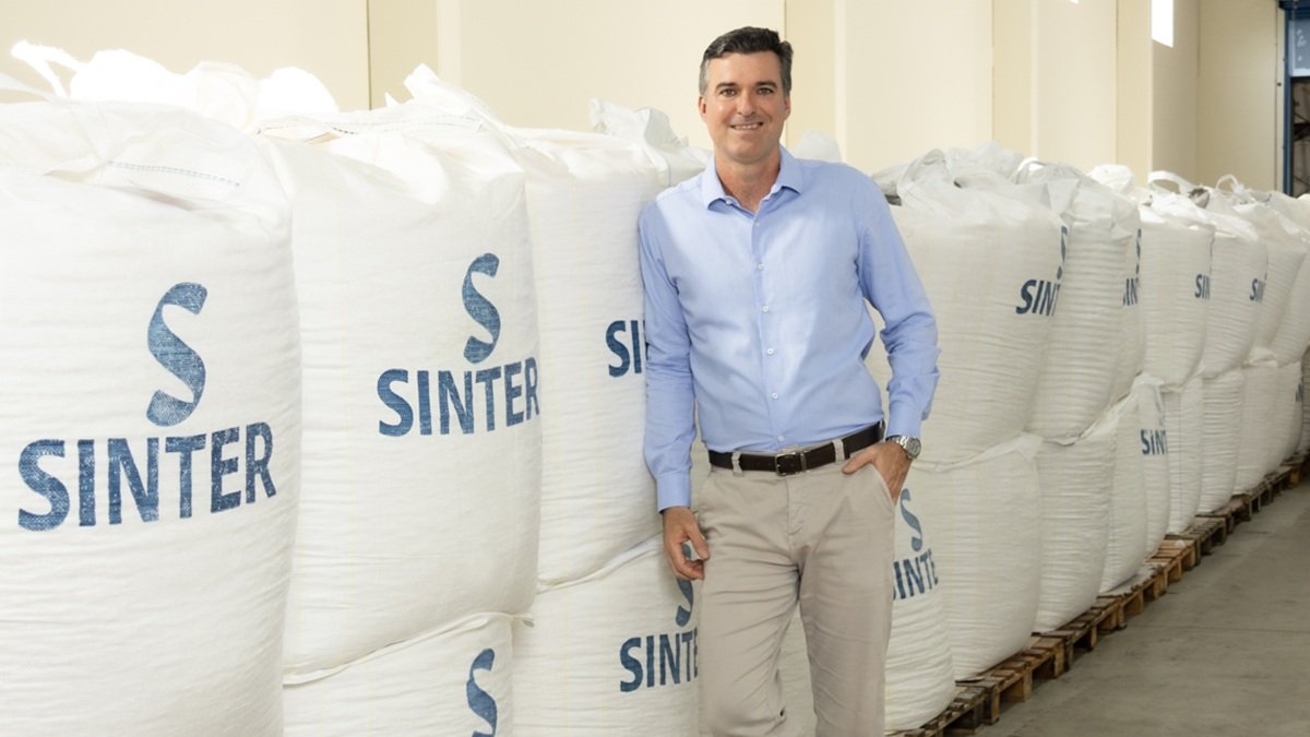 Sinter Futura fábrica cosméticos Breno Grou Misto Brasil
