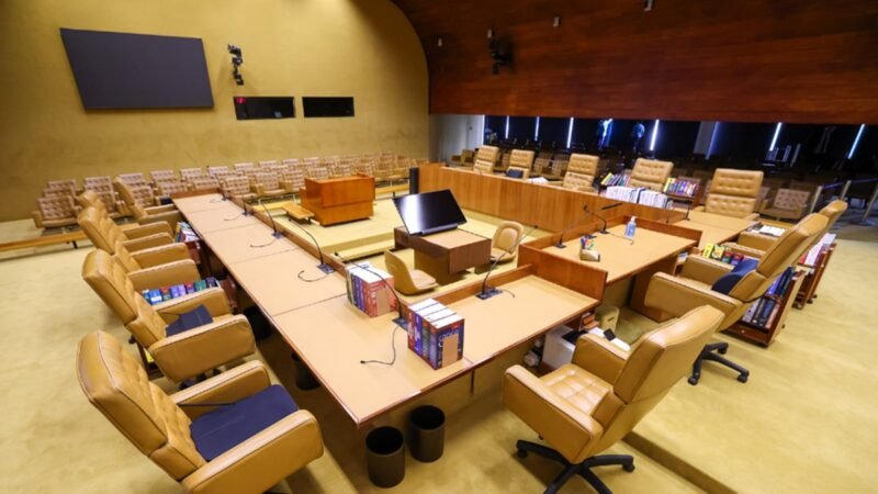 Plenário vazio do Supremo Tribunal Federal, local onde os ministros decidem questões em conjunto/Gustavo Moreno/STF