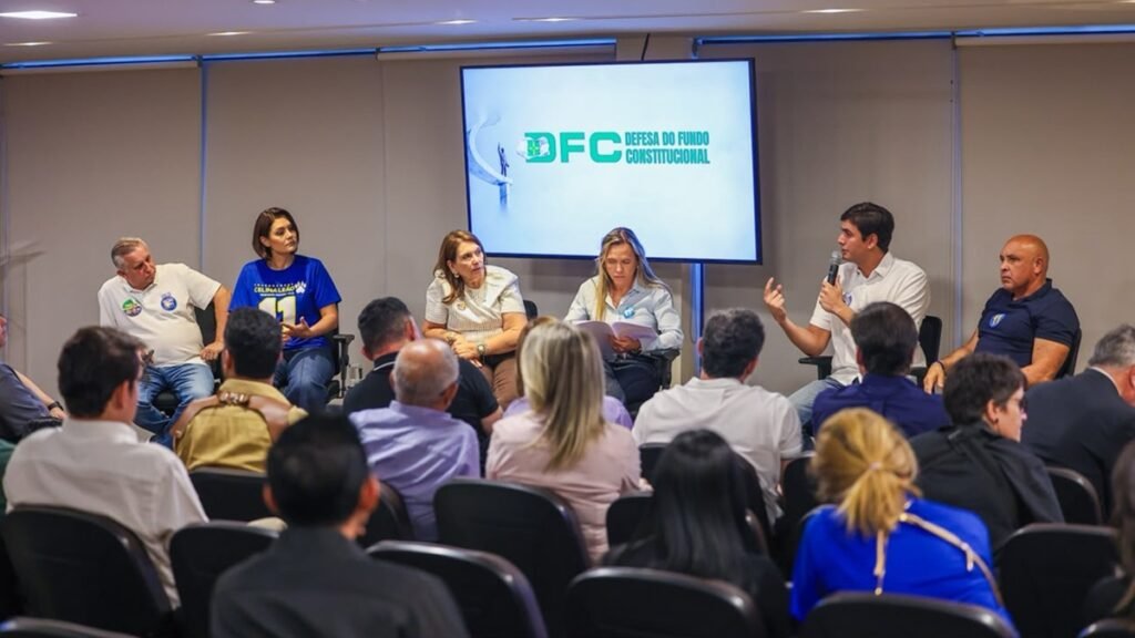 Celina articula ações para manter Fundo Constitucional do DF