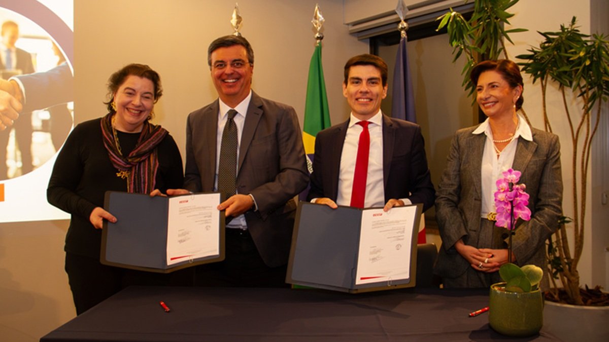 Acordo CCIFB e Ciesp exportações negócios Misto Brasil