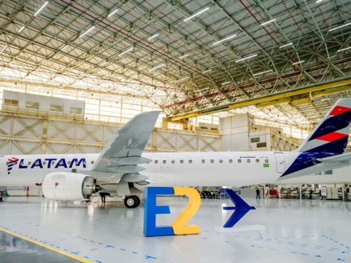 Latam recebe primeiro jato Embraer E195-E2 de pedido bilionário