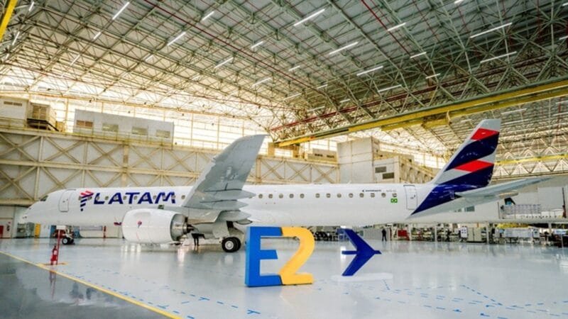 Latam recebe primeiro jato Embraer E195-E2 de pedido bilionário