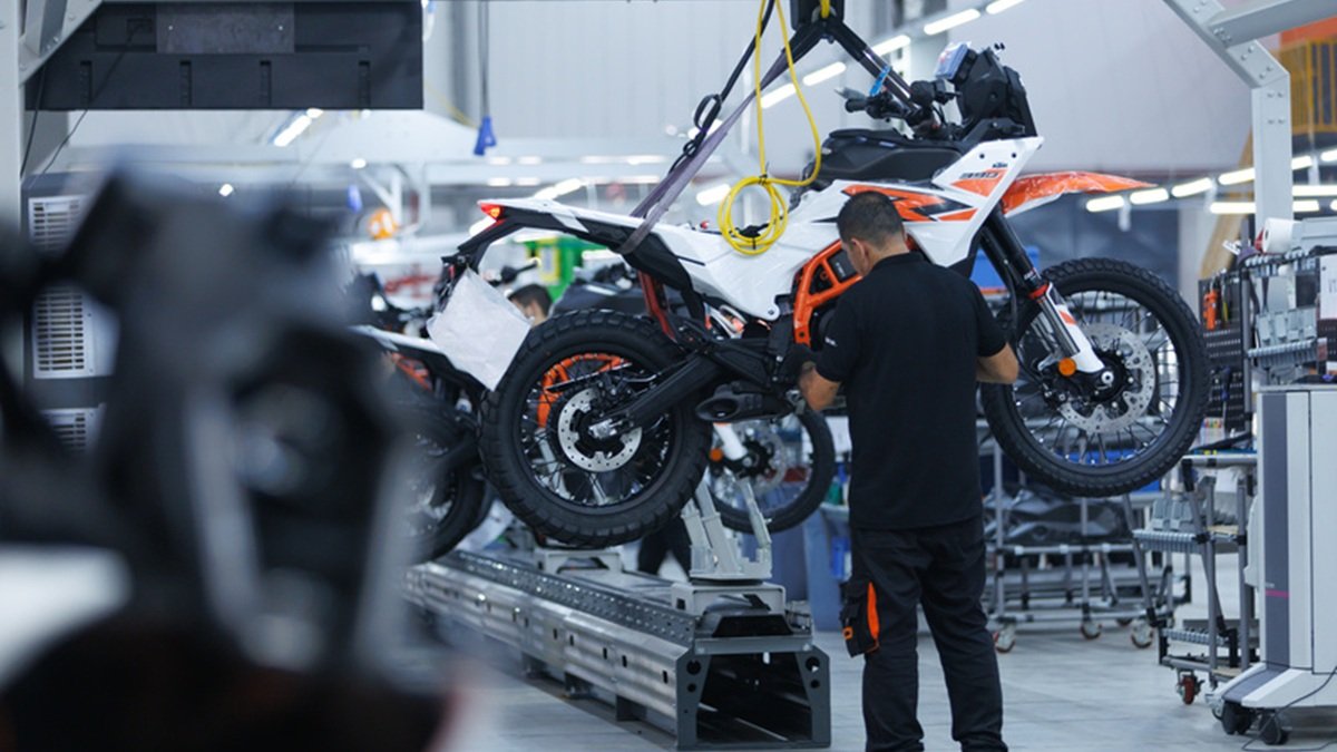 Fábrica motos KTM Manaus produção Misto Brasil